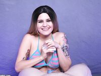 Latina chick Raquel Roper pleasures a hard cock with a penis pump
