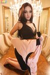 Gorgeous teen Crystal Rae offers top-class escort services and gets fucked