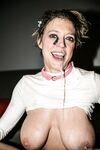 Big tit housewife Dee Williams fucks her holes with a glass dildo