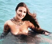 Vintage erotica pictures of some beauties who show off their titties