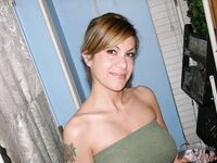 Pretty amateur MILF with nice big tits sucking cock & posing for pussy closeup