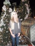 Sexy blonde girlfriend enjoys showing off her bare ass wherever she goes