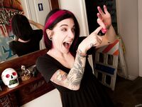 POV blowjob and pussy banging with sexy inked girl Veruca James