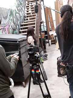 Behind the scenes look at what really happens on a porno shoot
